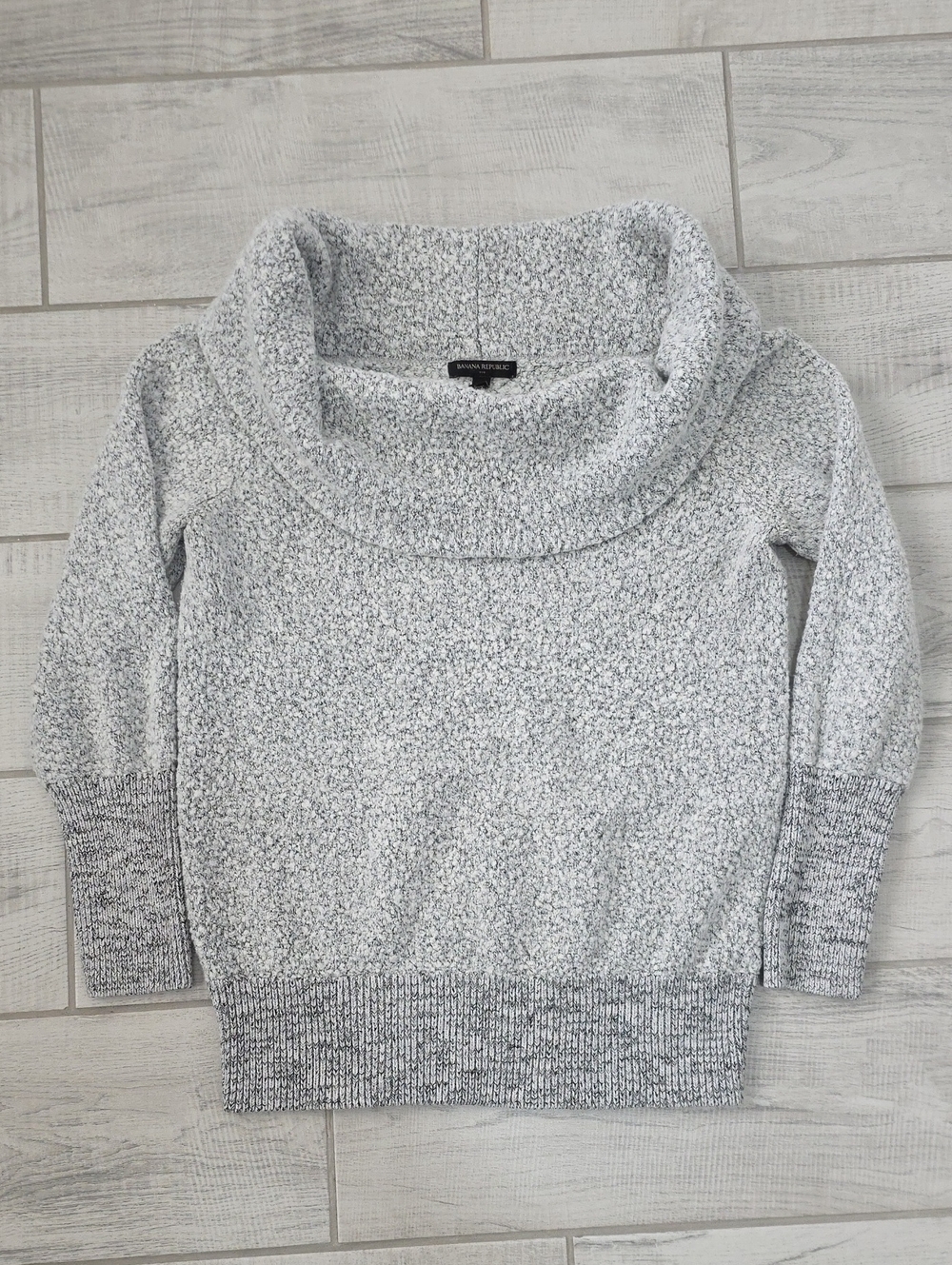 Banana Republic Cowl Neck Sweater Women's Size Medium Cozy Cottagecore